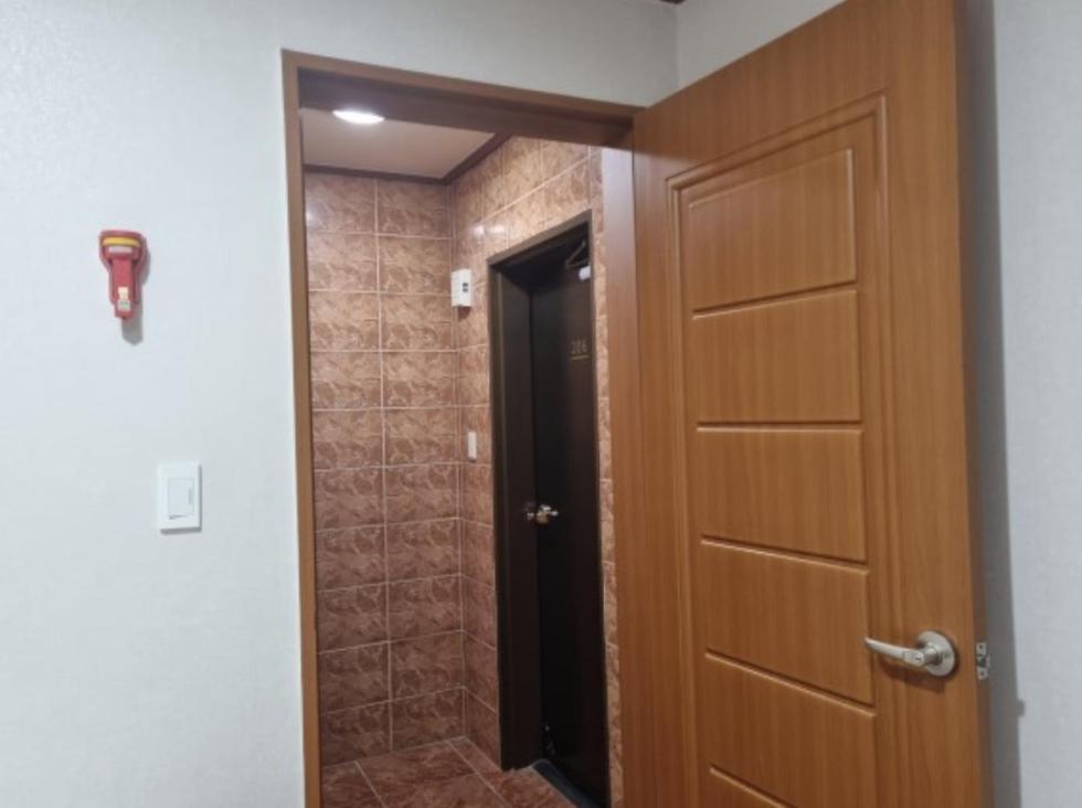 Oreum Motel Csedzsu Kültér fotó